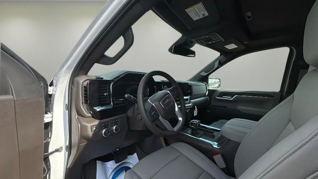 Used 2025 GMC Sierra 1500 SLT w/ SLT Premium Plus Package image 19