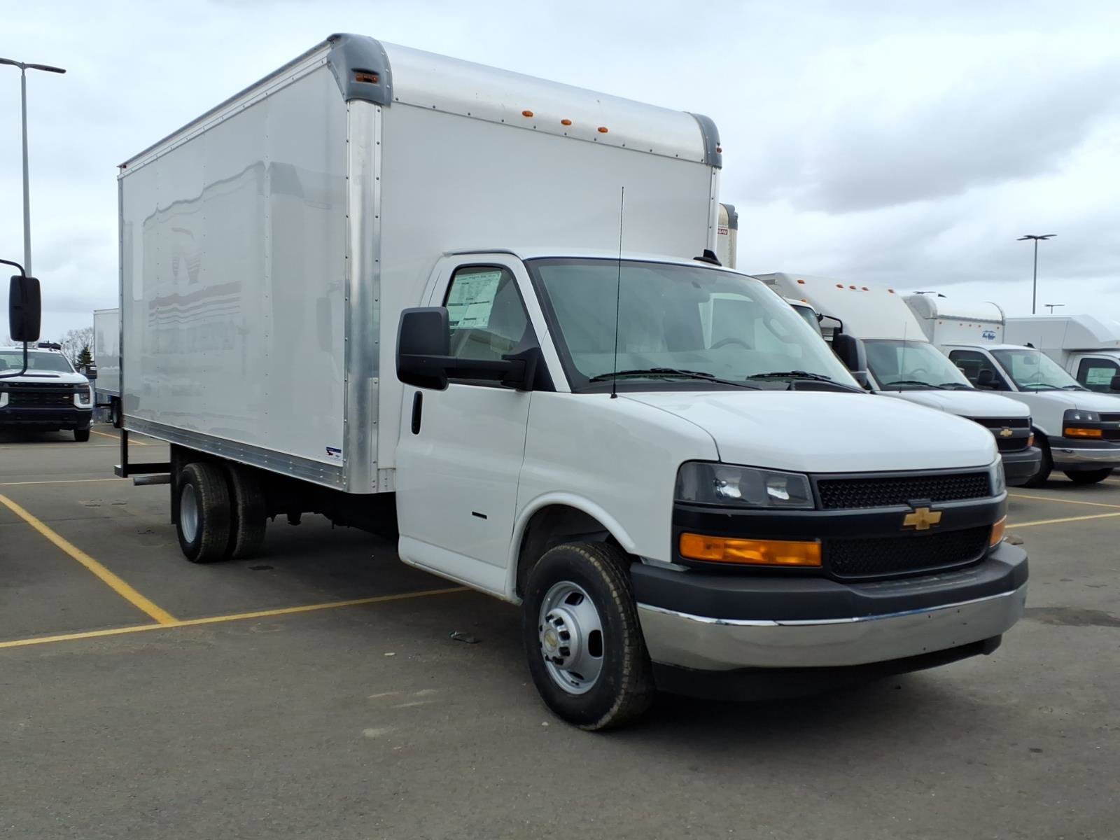 New 2025 Chevrolet Express 3500 w/ Power Convenience Package image 3