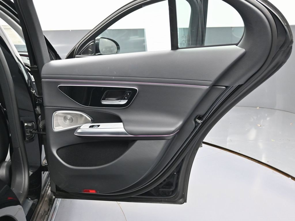 Used 2024 Mercedes-Benz E 350 4MATIC Sedan image 44