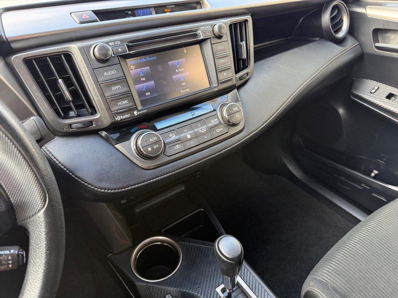 Used 2015 Toyota RAV4 XLE AWD/4WD image 25