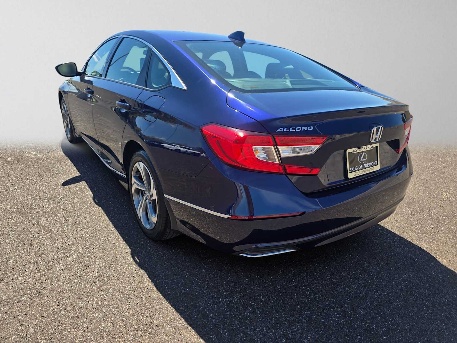 Used 2020 Honda Accord EX image 5