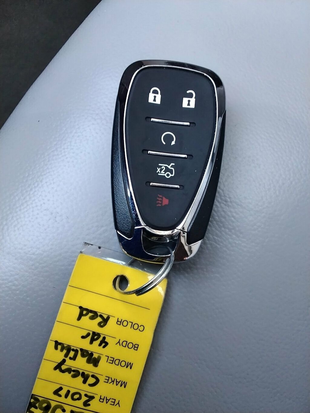 Used 2017 Chevrolet Malibu Premier w/ Driver Confidence Package image 23