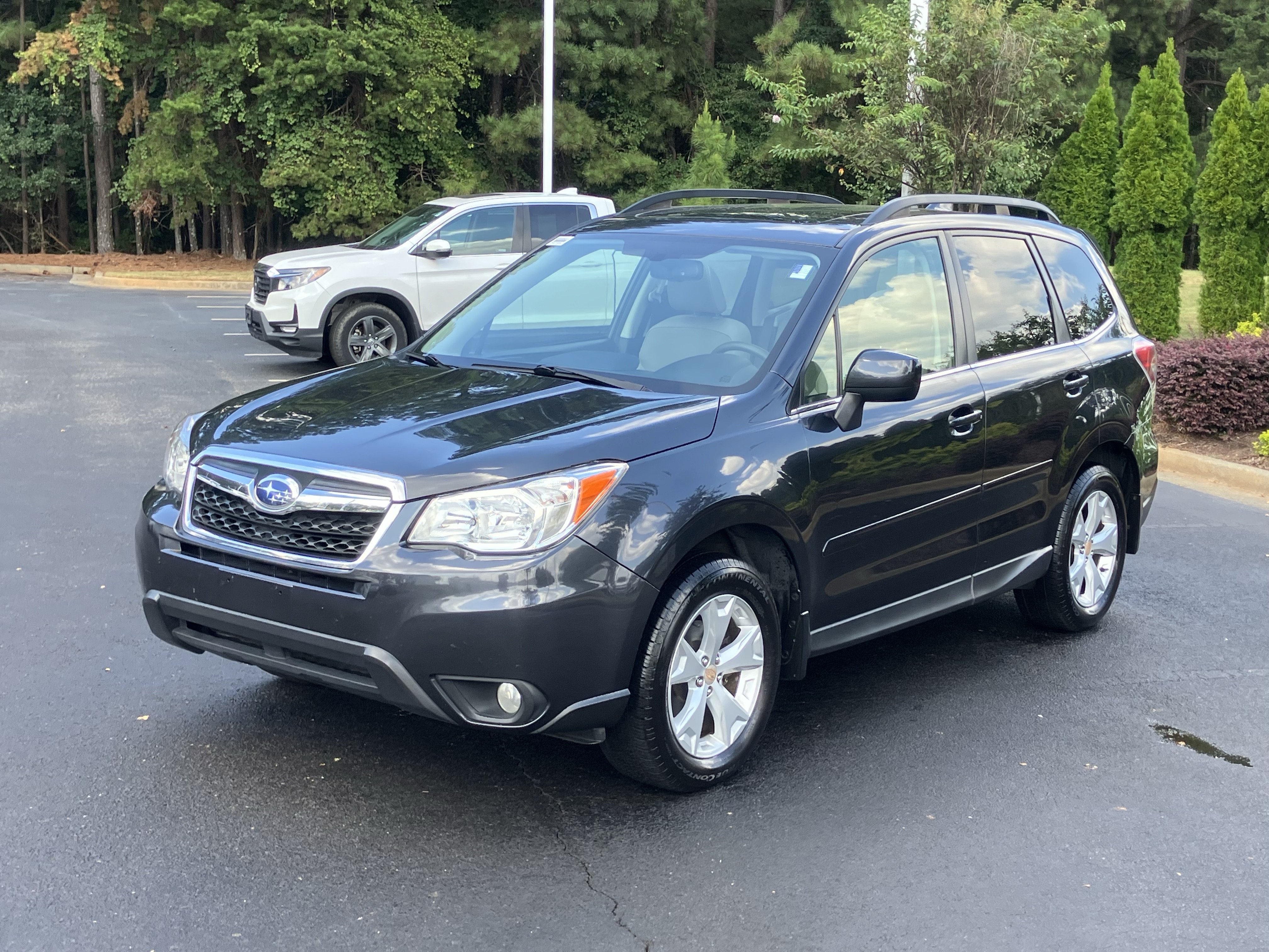 Used 2016 Subaru Forester 2.5i Limited AWD/4WD image 6