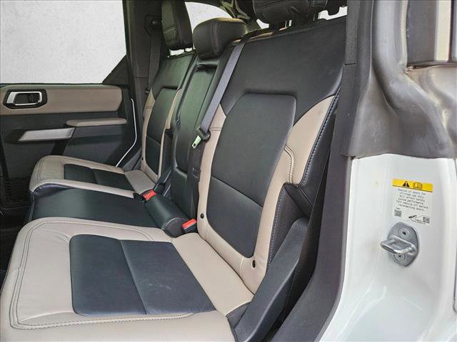 Used 2022 Ford Bronco Wildtrak image 21