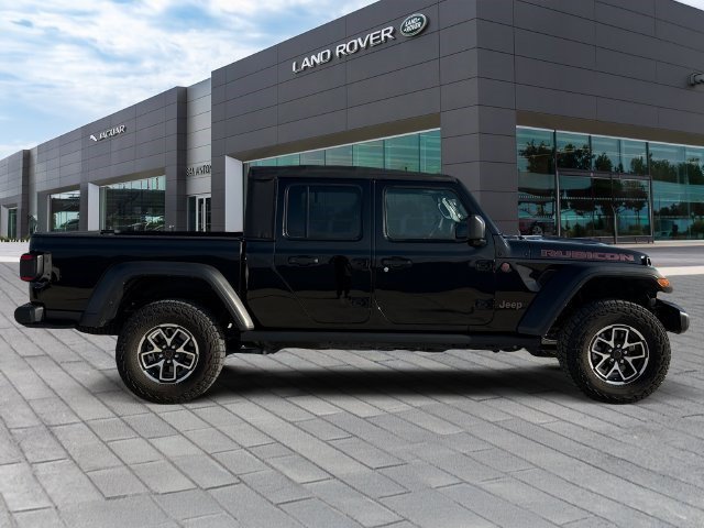 Used 2025 Jeep Gladiator Rubicon AWD/4WD image 6