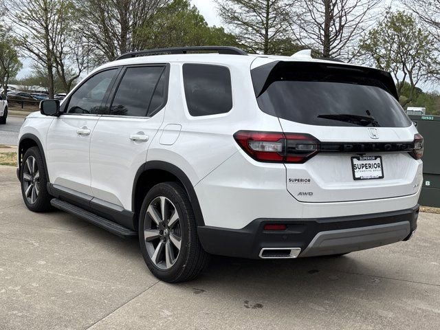Used 2025 Honda Pilot Elite image 10