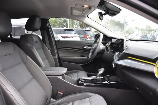 Used 2024 Chevrolet Trax LT FWD image 26