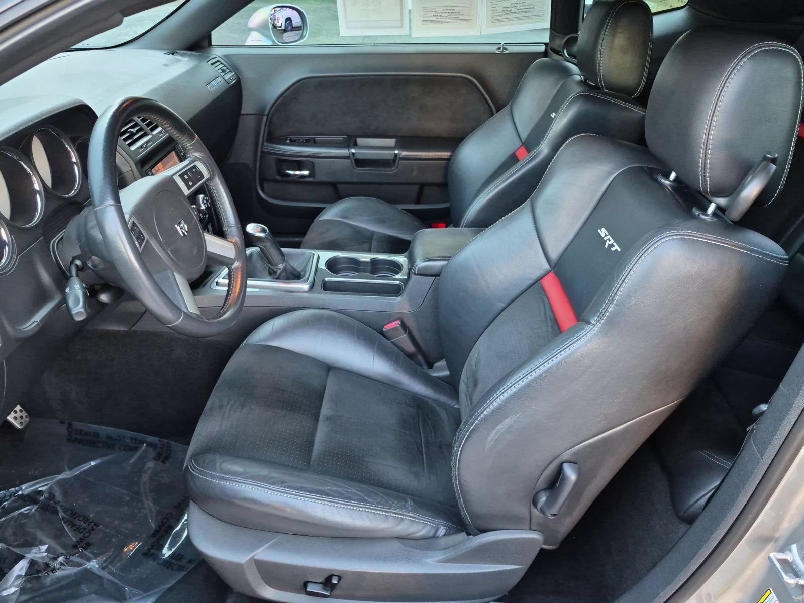 Used 2010 Dodge Challenger SRT8 w/ SRT Option Group II RWD image 21