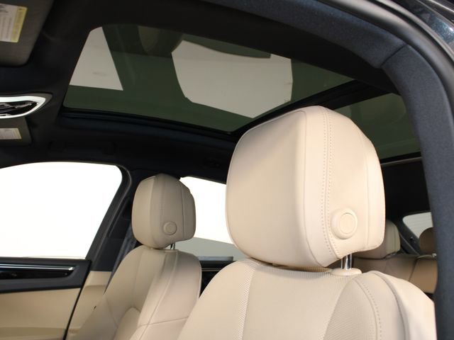 Used 2025 Porsche Macan image 20