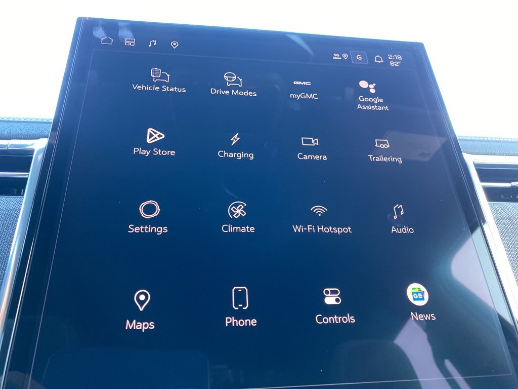 New 2026 GMC Sierra EV Elevation image 32