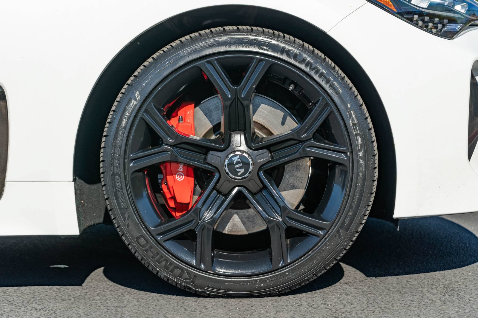 Used 2021 Kia Stinger GT1 RWD image 15