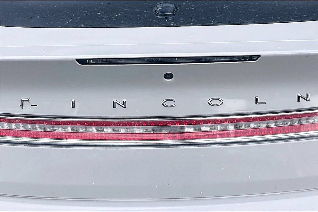 Used 2019 Lincoln MKZ Premiere FWD image 30