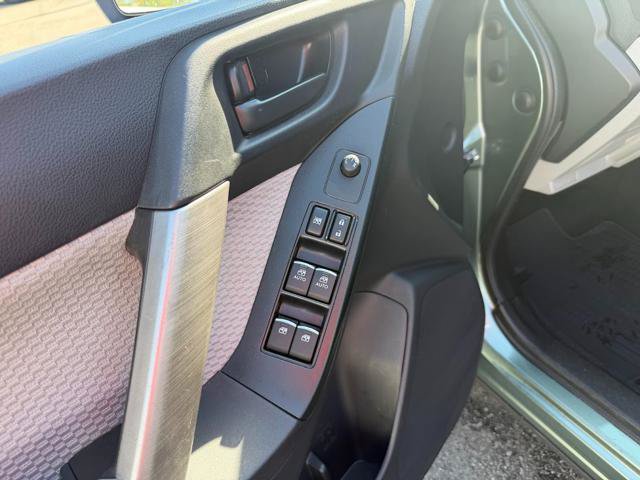 Used 2017 Subaru Forester 2.5i Premium AWD/4WD image 14