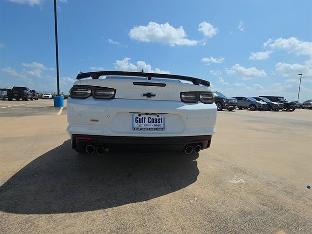 Used 2023 Chevrolet Camaro SS RWD image 11