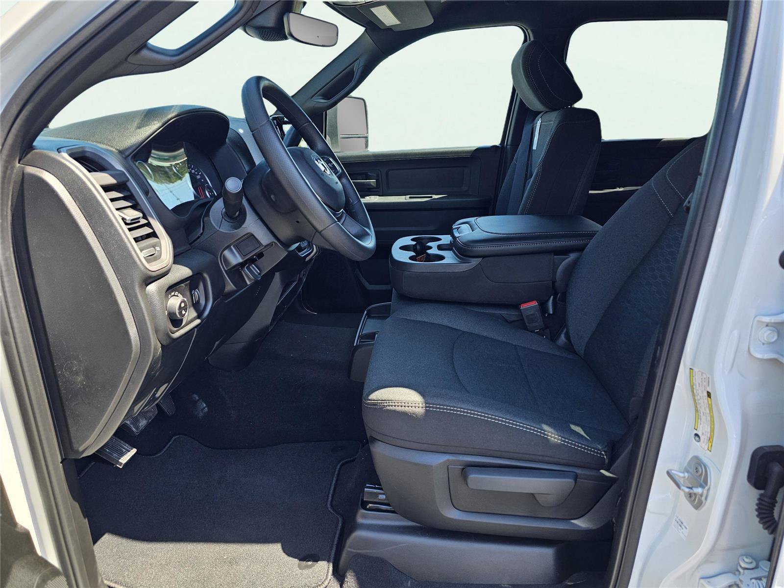 New 2026 RAM 2500 Tradesman AWD/4WD image 17
