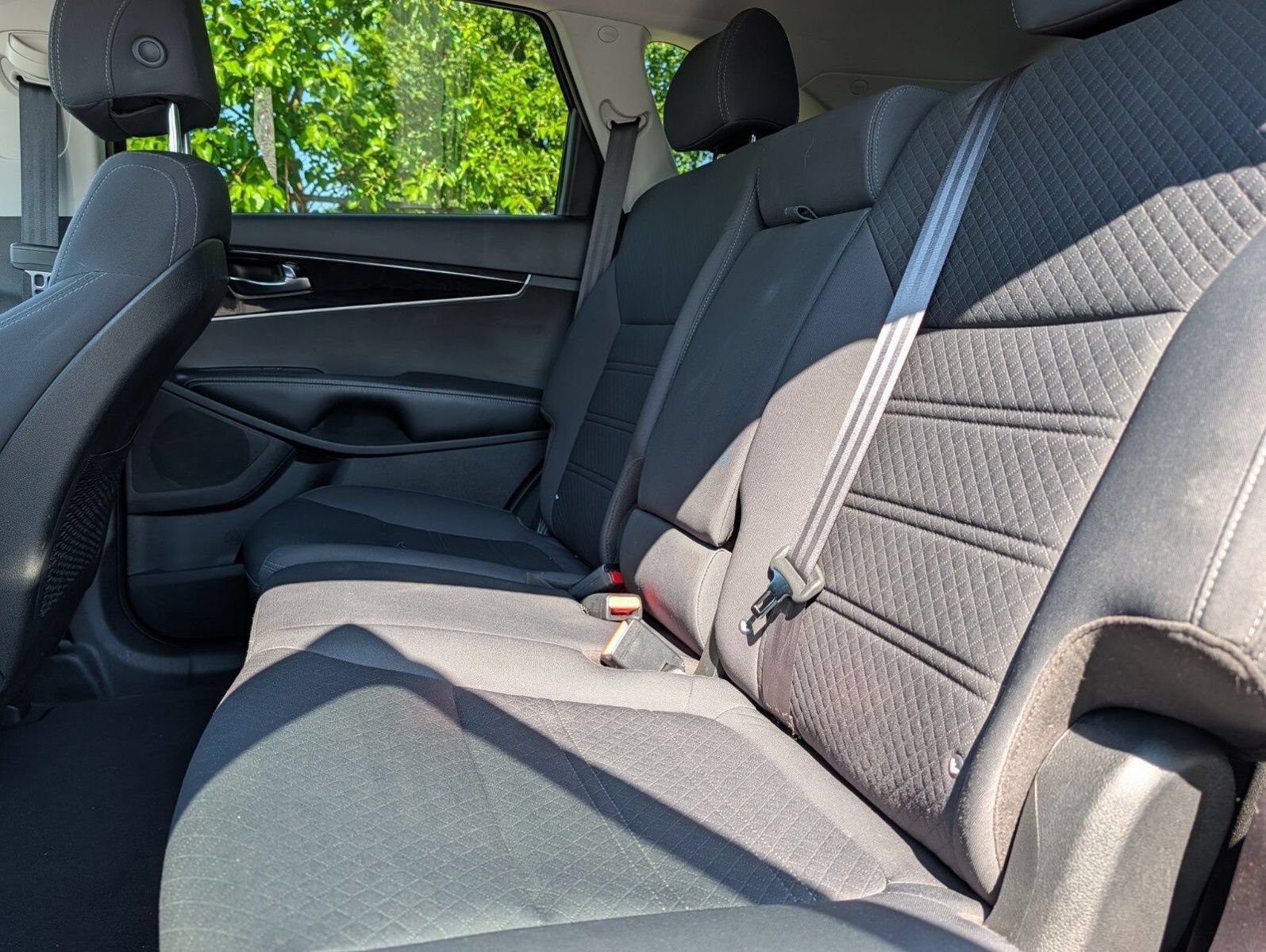 Used 2017 Kia Sorento FWD image 17