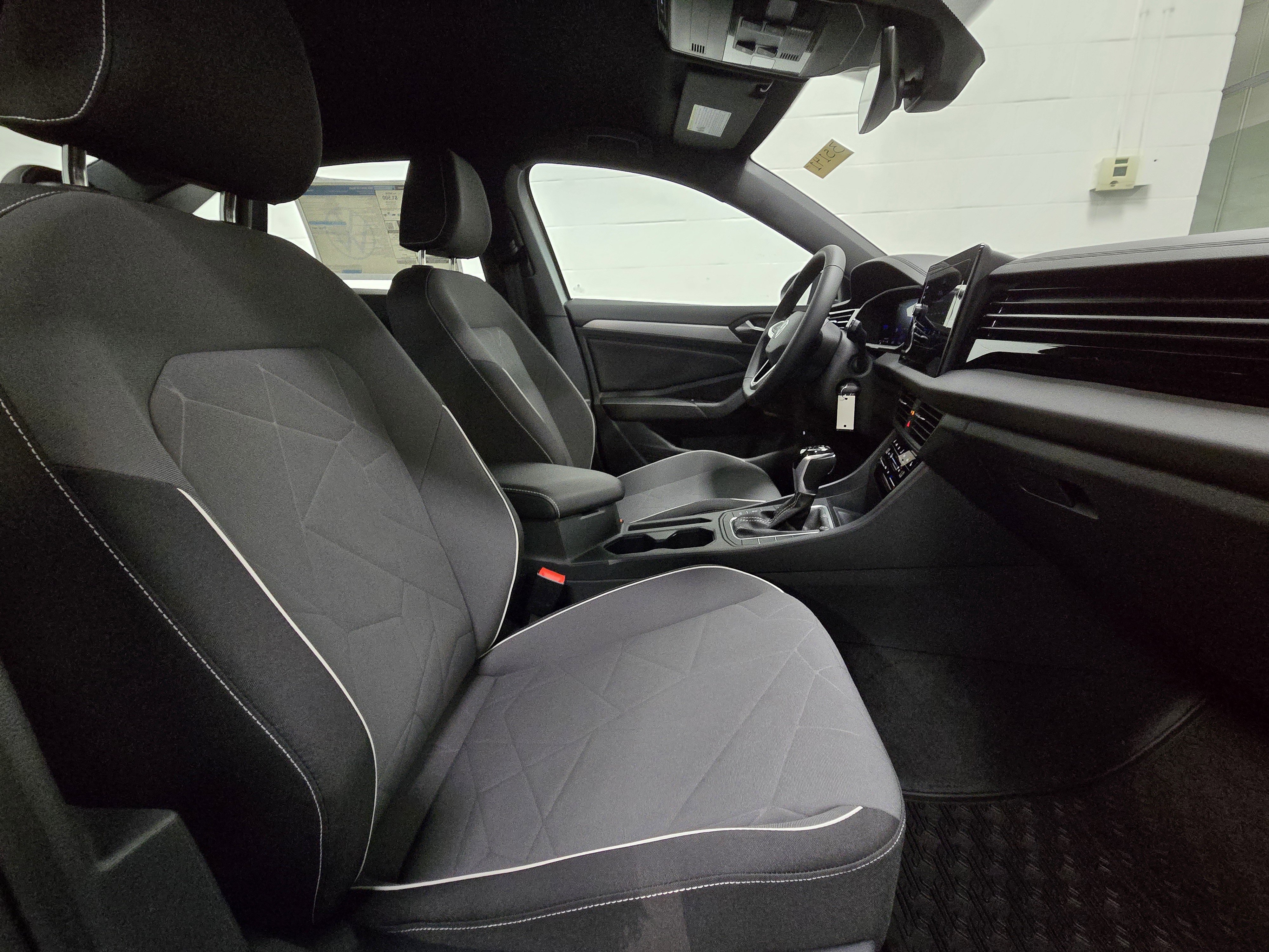 New 2025 Volkswagen Jetta Sport image 11