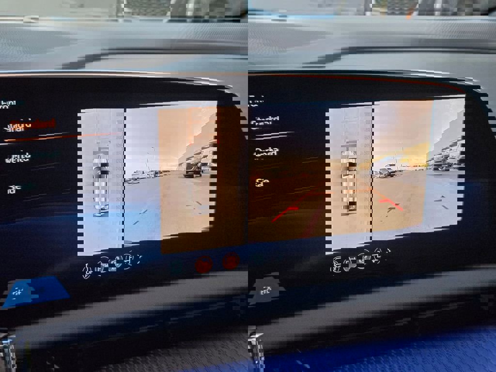 New 2026 Cadillac Optiq Luxury 2 w/ LPO, Floor Liner Package image 19