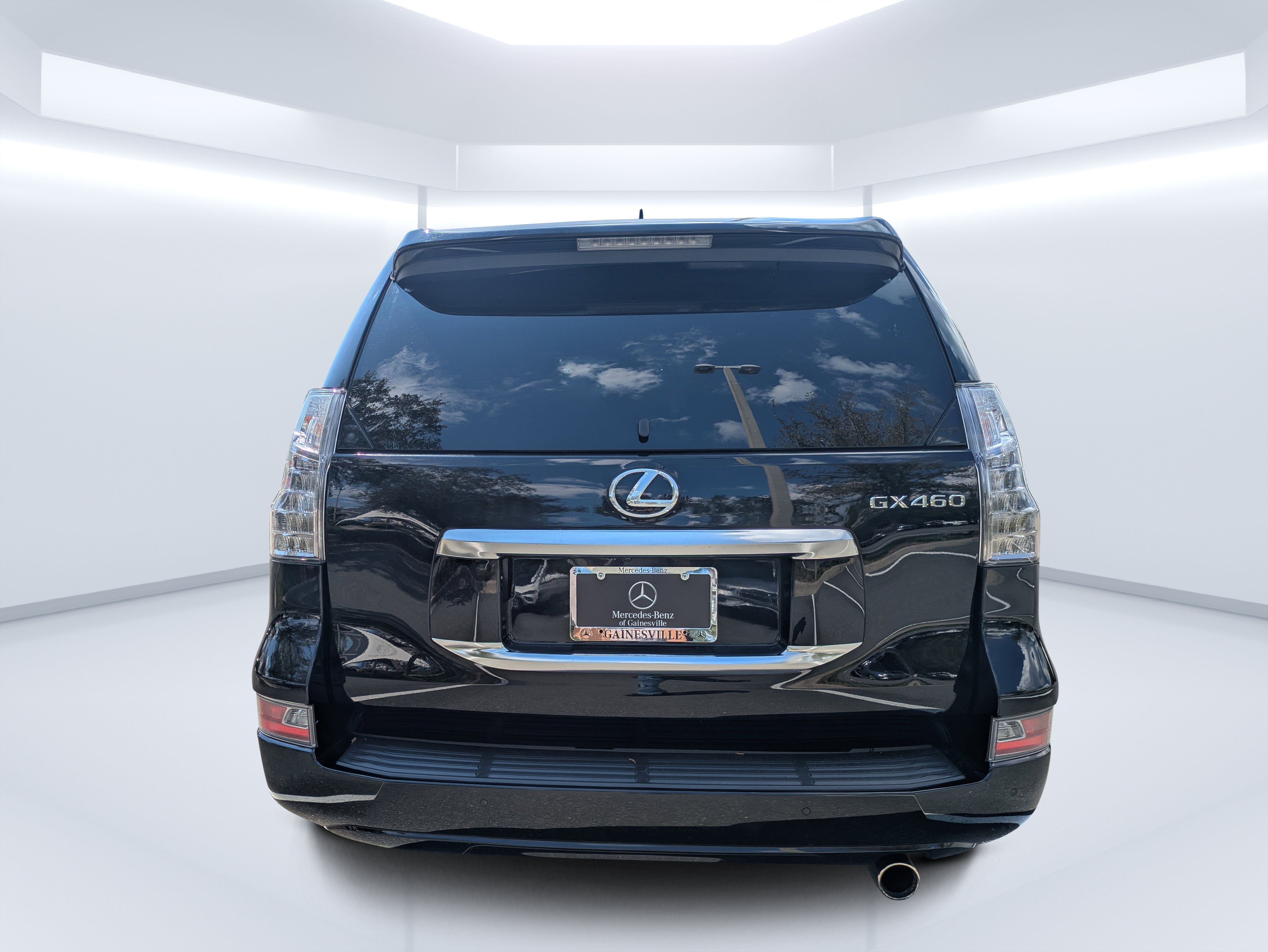 Used 2022 Lexus GX 460 Luxury w/ Accessory Package AWD/4WD image 4