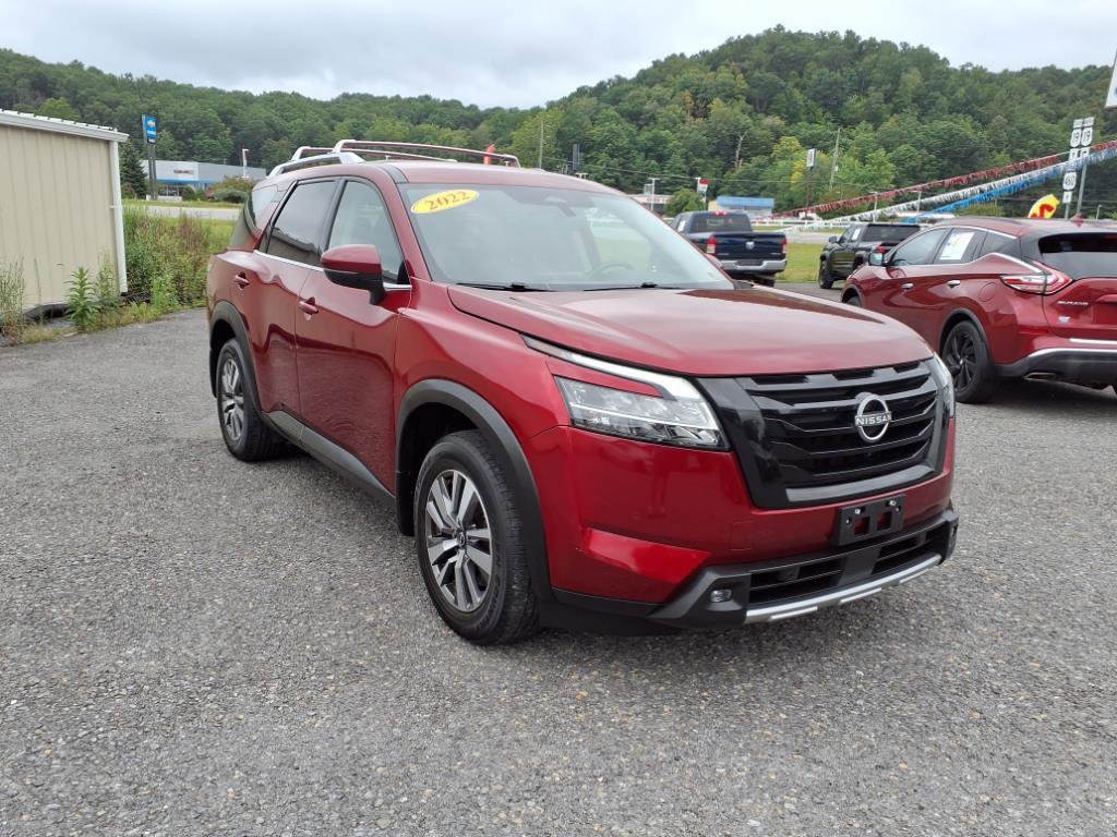 Used 2022 Nissan Pathfinder SL
