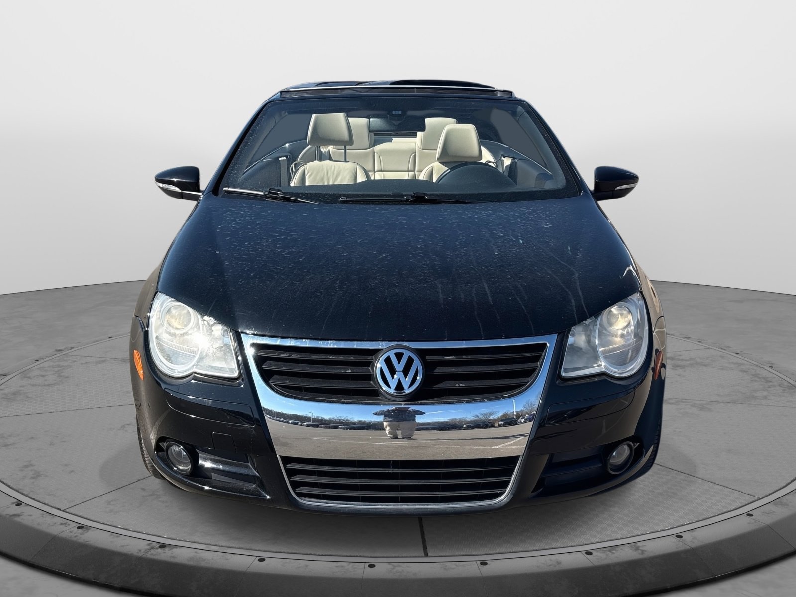 Used 2009 Volkswagen Eos Lux image 2