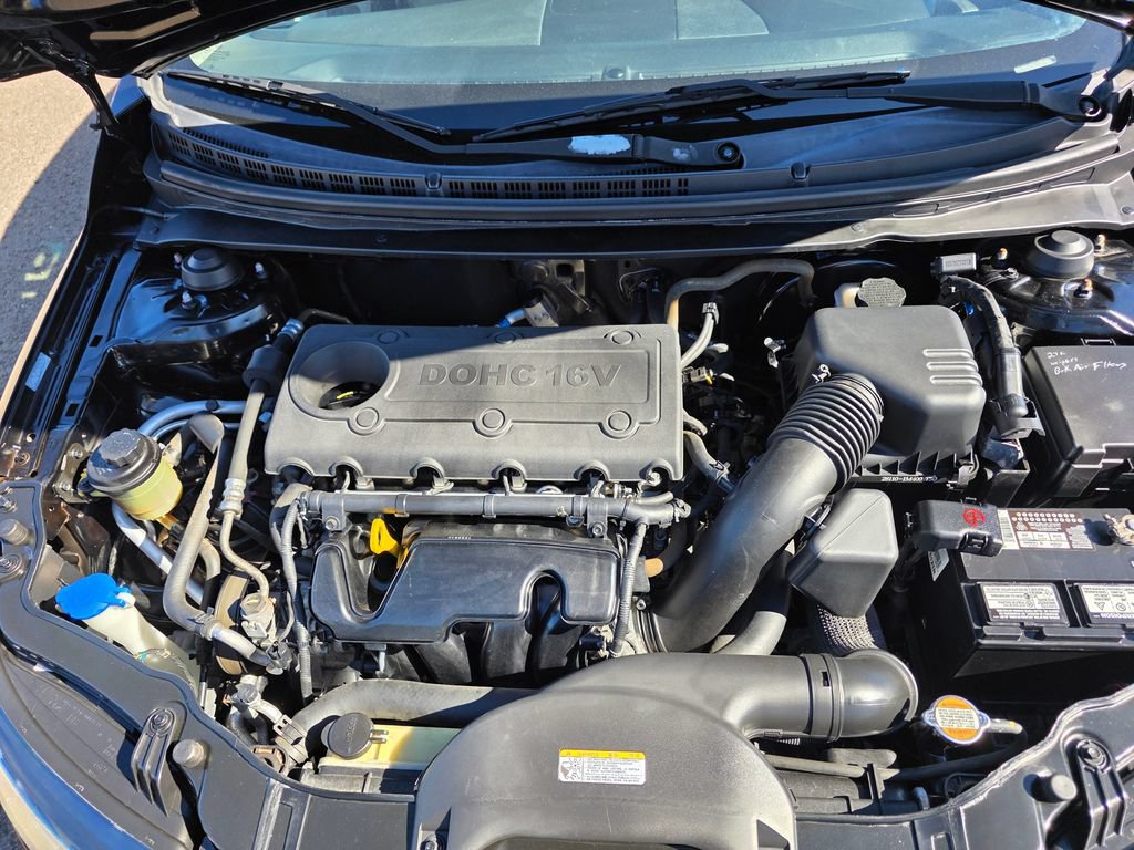 Used 2010 Kia Forte LX w/ Convenience Pkg FWD image 23