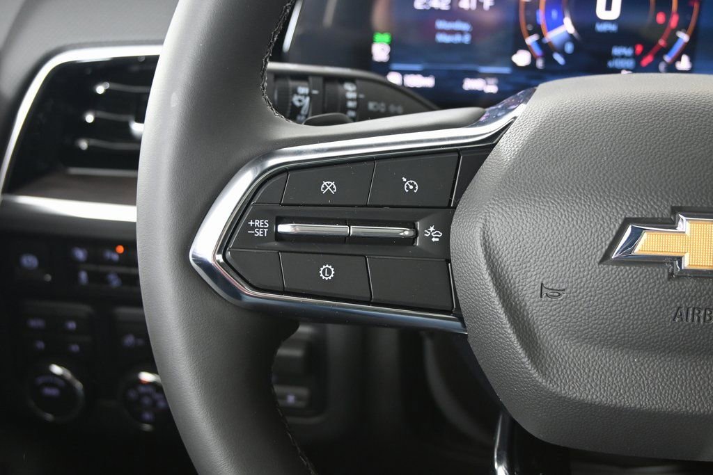 New 2026 Chevrolet Suburban Premier w/ Sun And Tow Package image 36