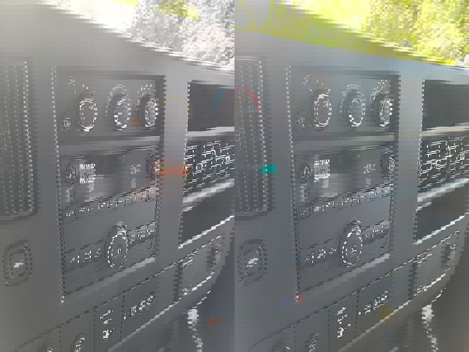 New 2025 GMC Savana 2500 Extended w/ Driver Convenience Package image 35