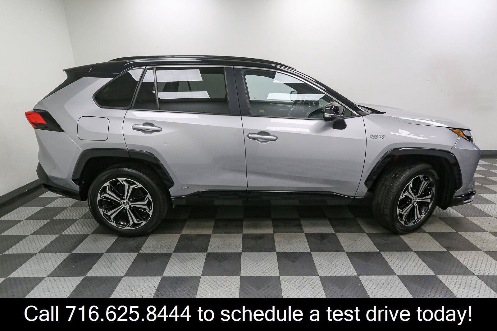 Used 2023 Toyota RAV4 XSE w/ Weather Package AWD/4WD image 7