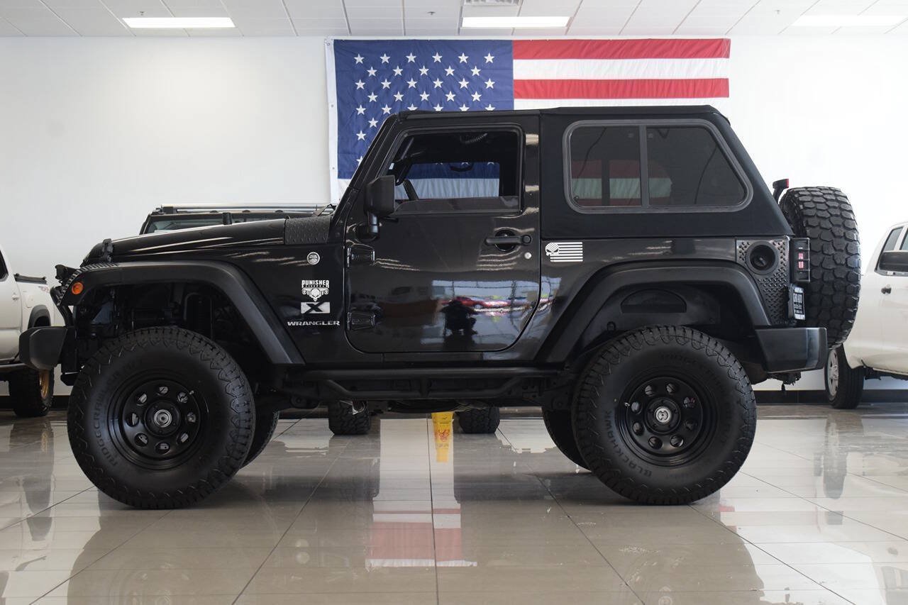 Used 2008 Jeep Wrangler X AWD/4WD image 4