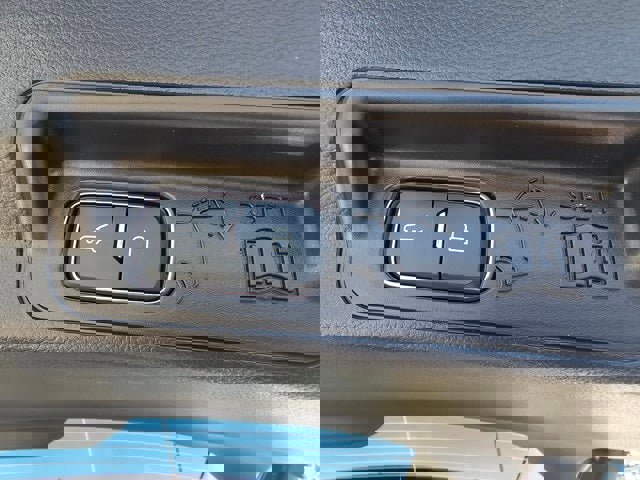 New 2025 Ford Explorer Active w/ Active Comfort Package image 19