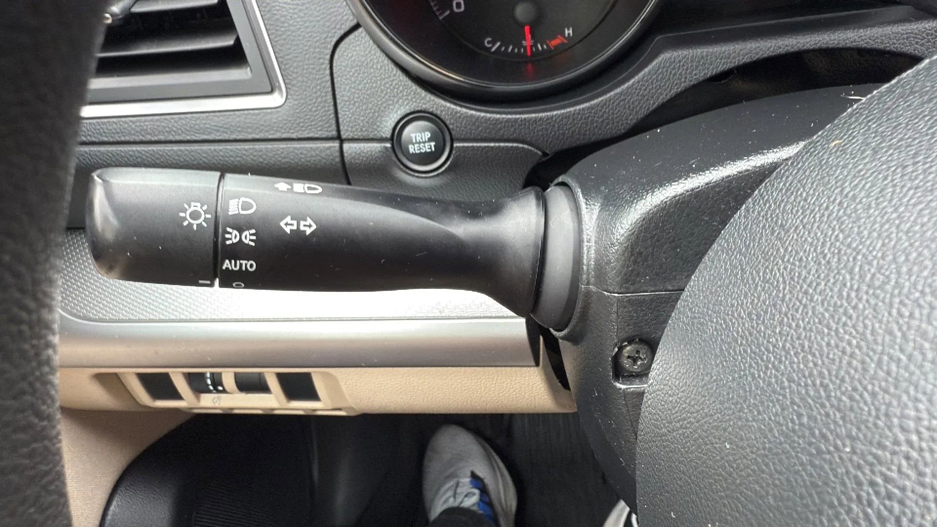 Used 2018 Subaru Outback 2.5i image 14