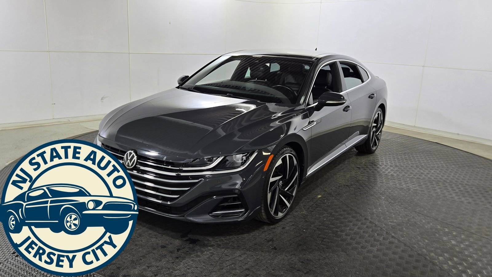 Used 2021 Volkswagen Arteon SEL Premium image 3