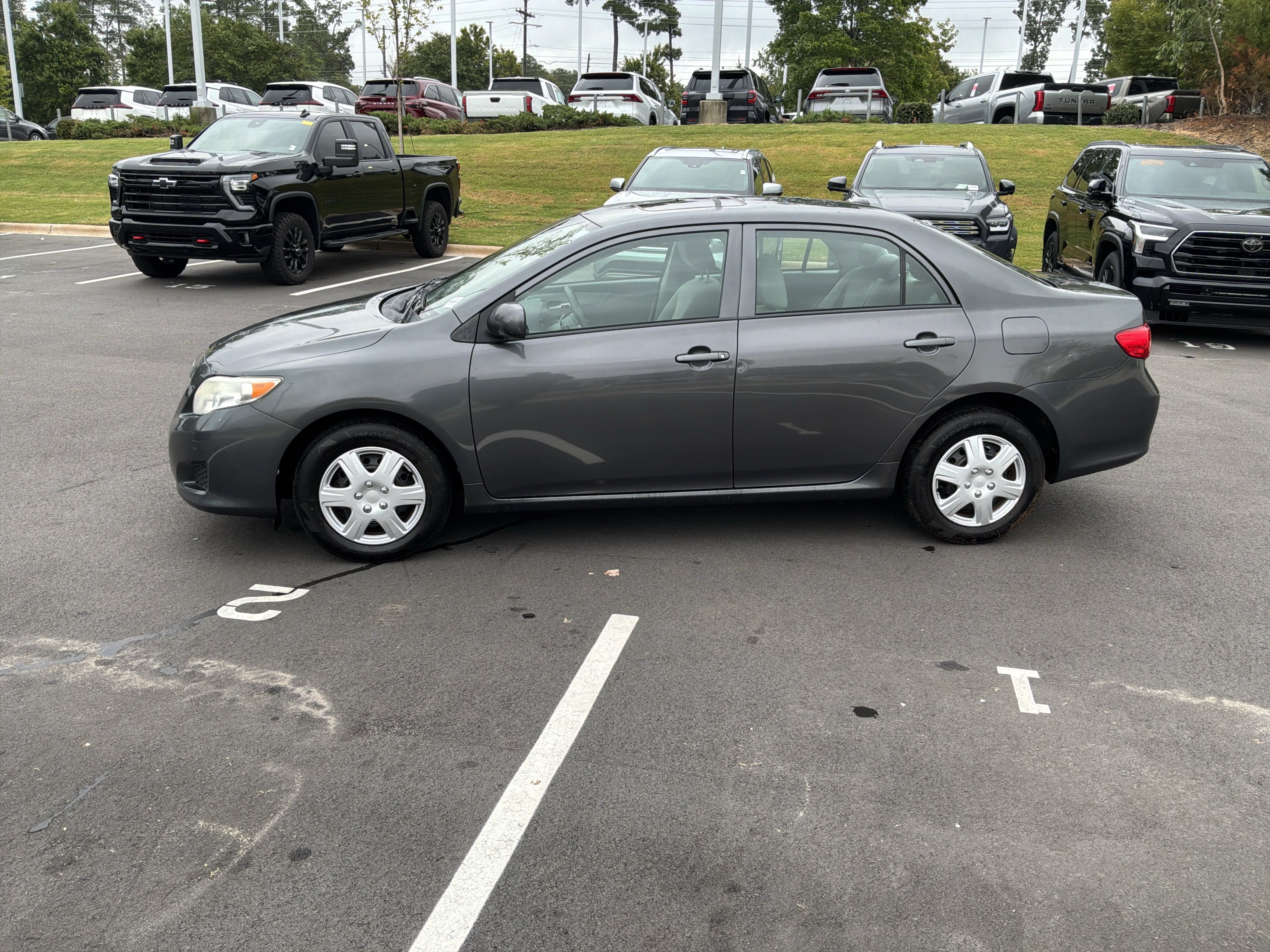 Used 2010 Toyota Corolla LE w/ All Weather Guard Pkg FWD image 7