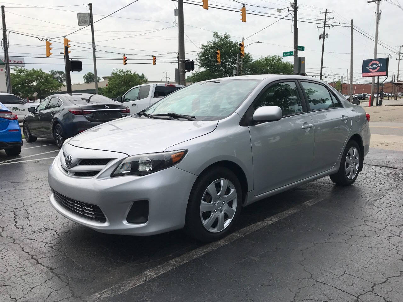 Used 2012 Toyota Corolla LE FWD image 4