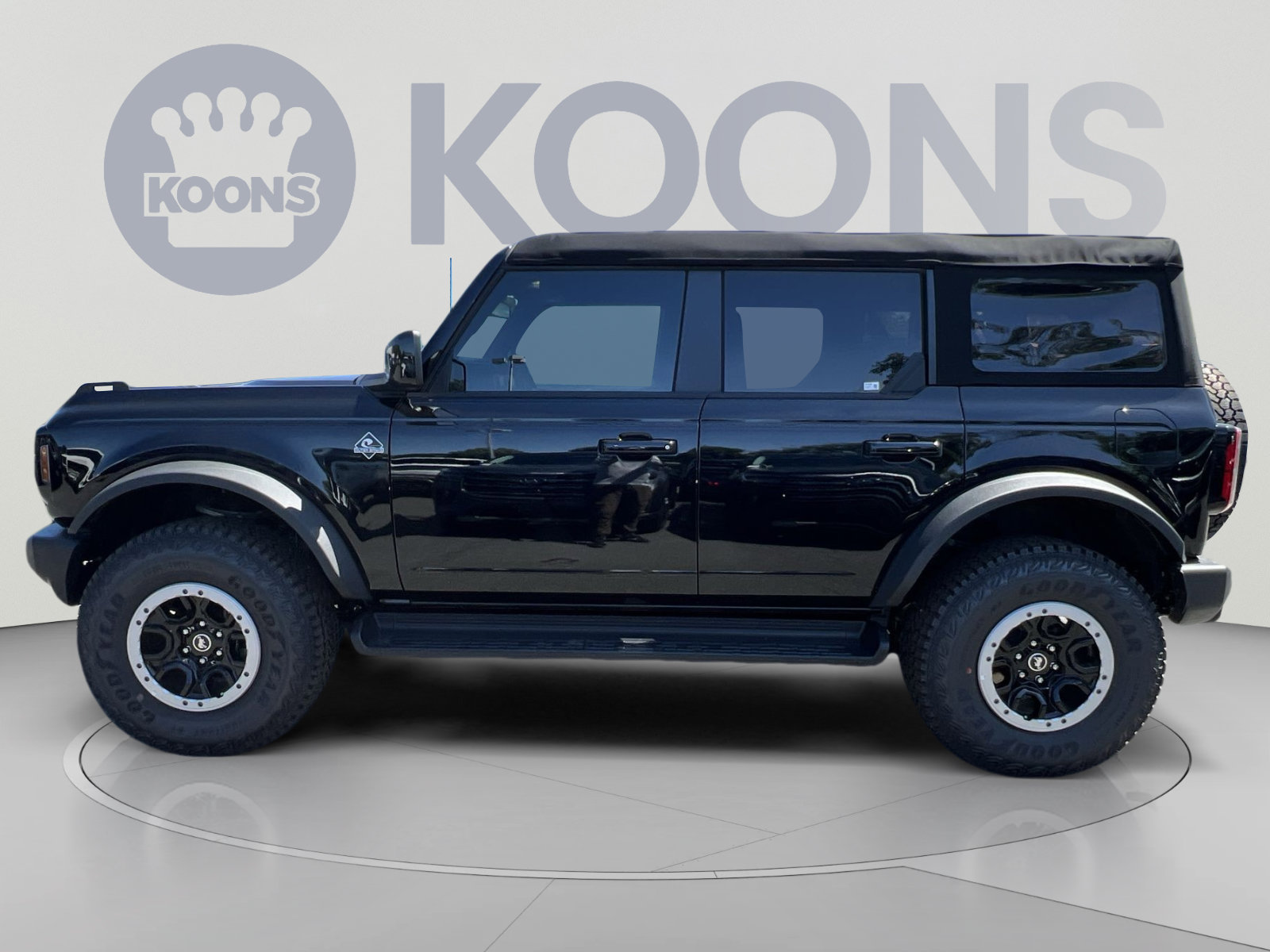New 2025 Ford Bronco Outer Banks w/ Sasquatch Package AWD/4WD image 13