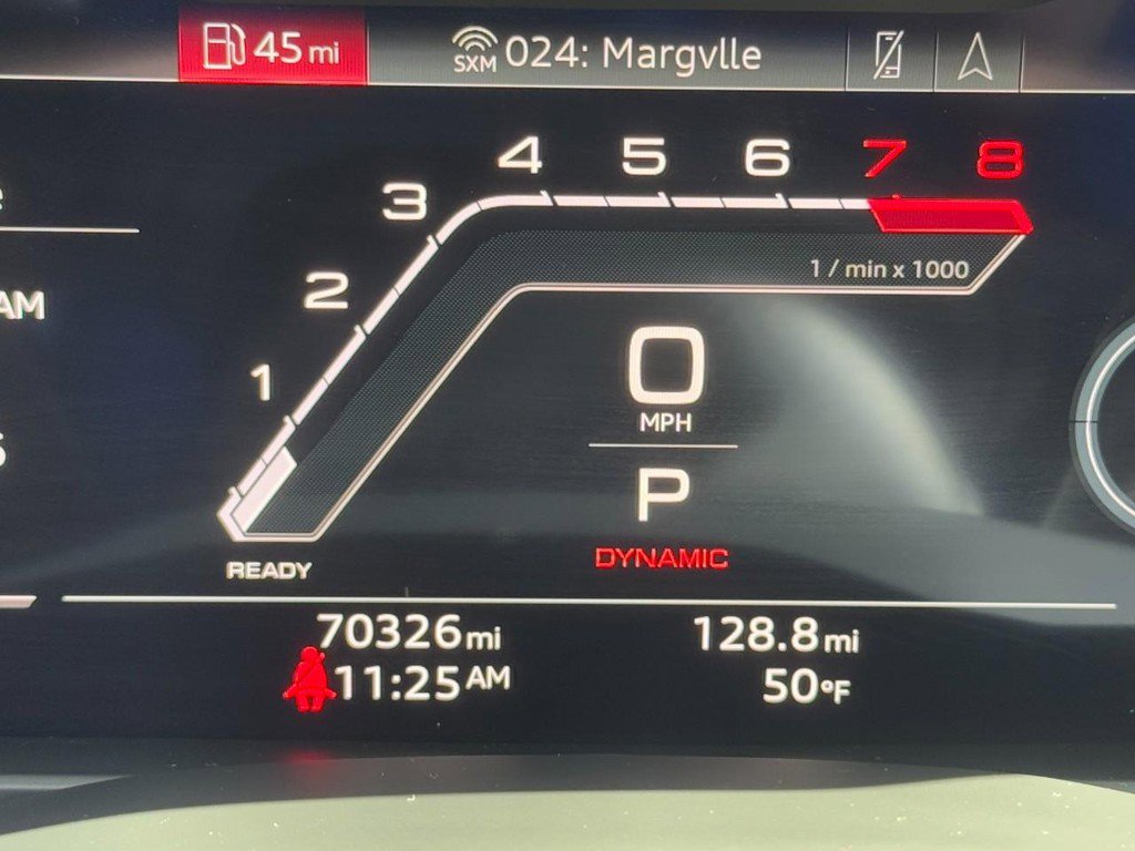 Used 2021 Audi RS Q8 4.0 TFSI quattro image 31