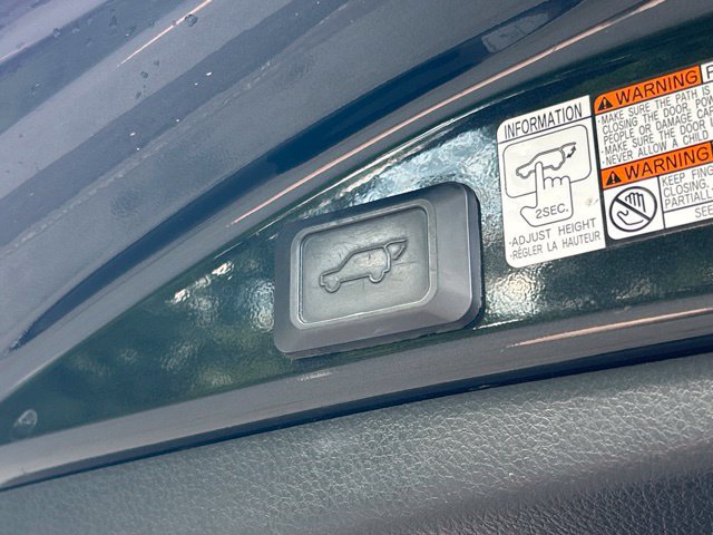 Used 2018 Toyota RAV4 XLE w/ Convenience Package AWD/4WD image 38