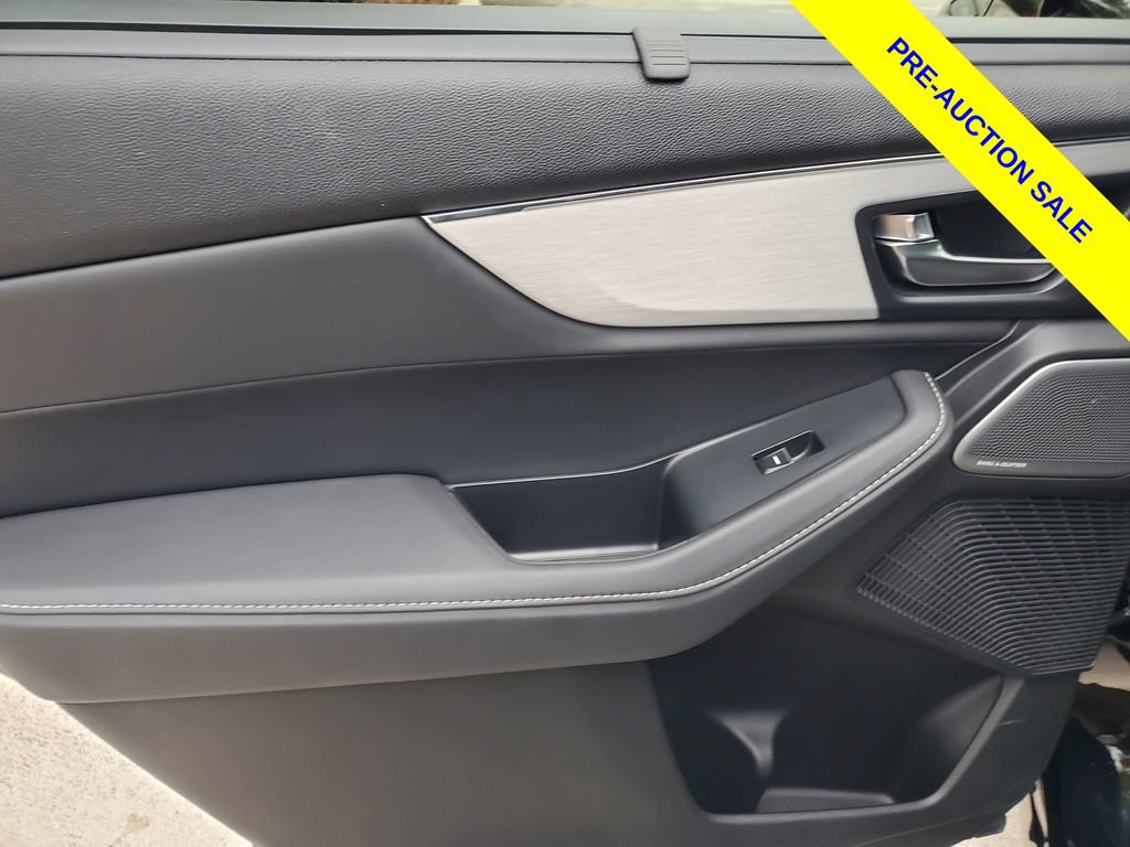 Used 2025 Acura MDX w/ Technology Package FWD image 14