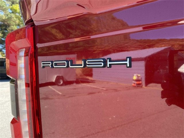 New 2026 Ford F250 Lariat w/ Black Appearance Package image 24