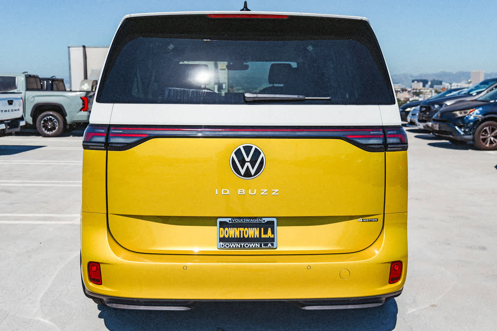 New 2025 Volkswagen ID. Buzz 1st Edition image 5