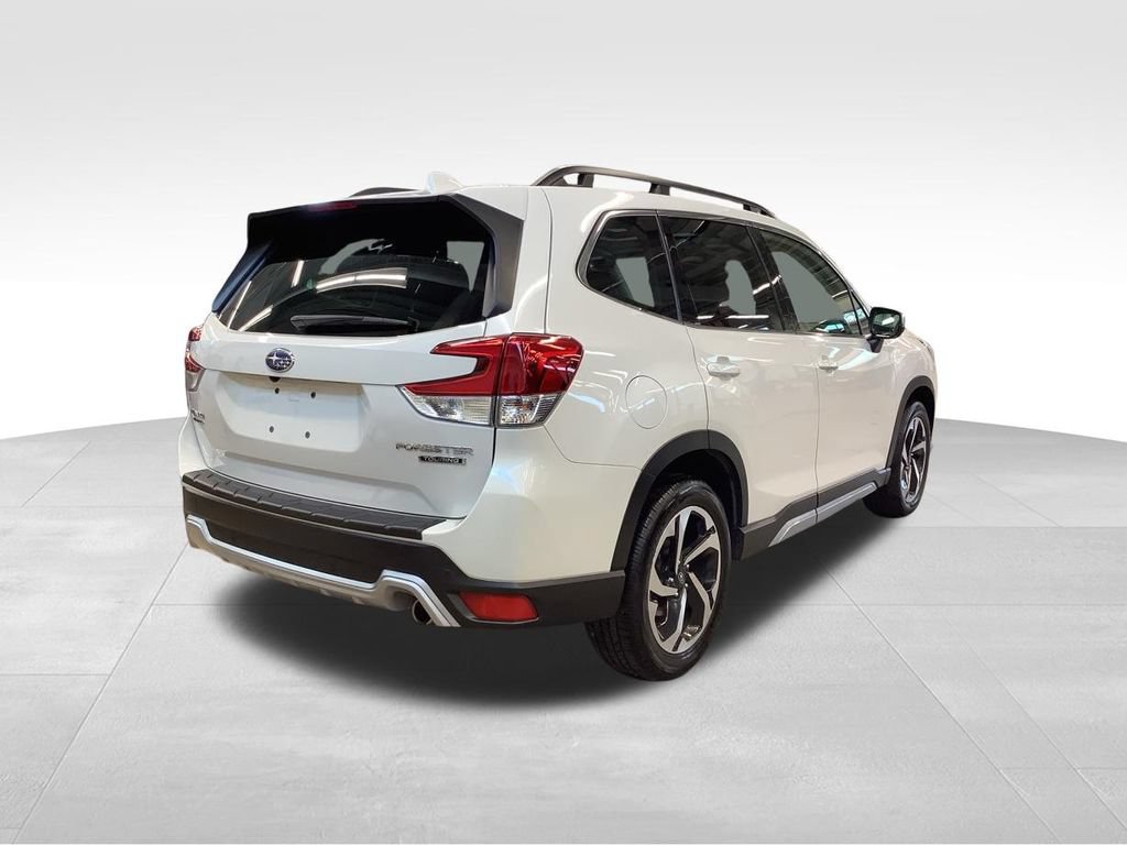 Certified 2023 Subaru Forester Touring AWD/4WD image 25