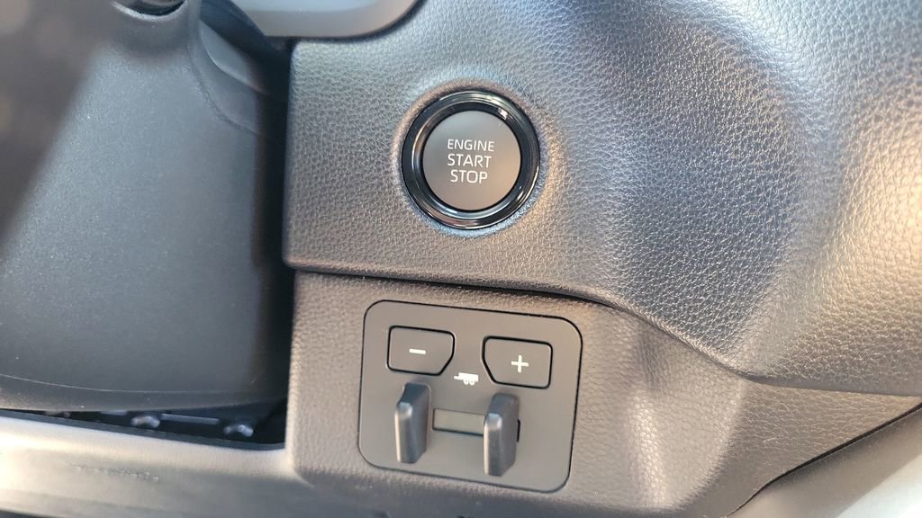 Used 2026 Toyota Tundra SR5 image 27