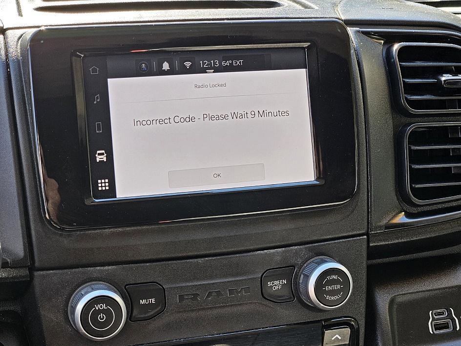 Used 2023 RAM ProMaster 2500 image 18