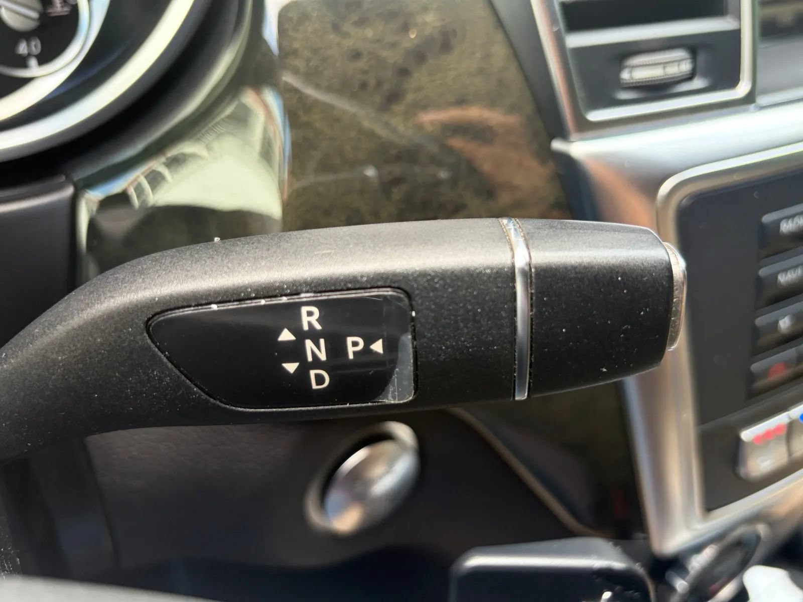 Used 2016 Mercedes-Benz GL 550 4MATIC image 29