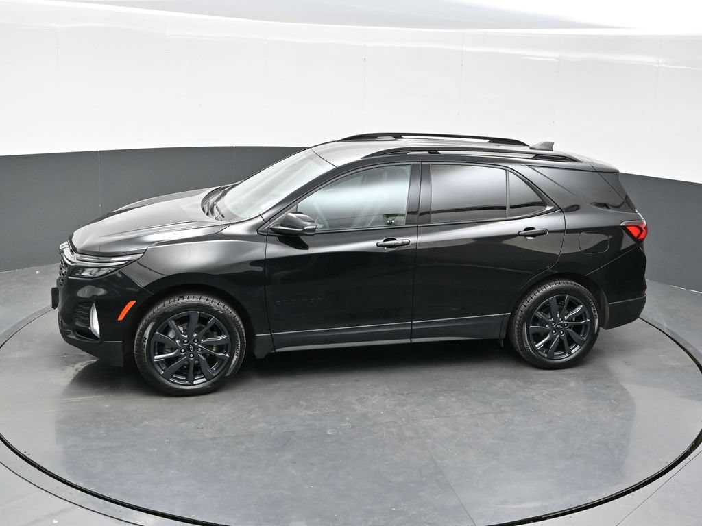 Used 2023 Chevrolet Equinox RS w/ RS Leather Package AWD/4WD image 34
