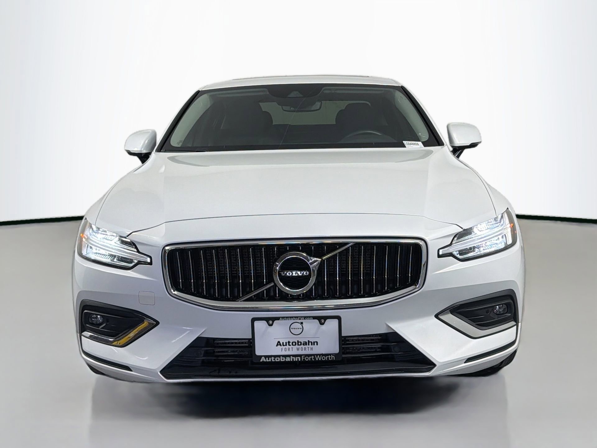 Used 2020 Volvo S60 T5 Inscription FWD image 2