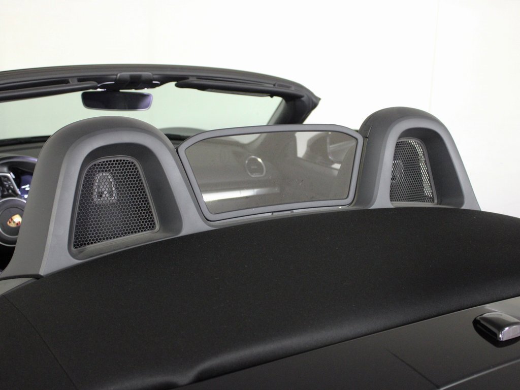 Used 2021 Porsche 718 Boxster image 23