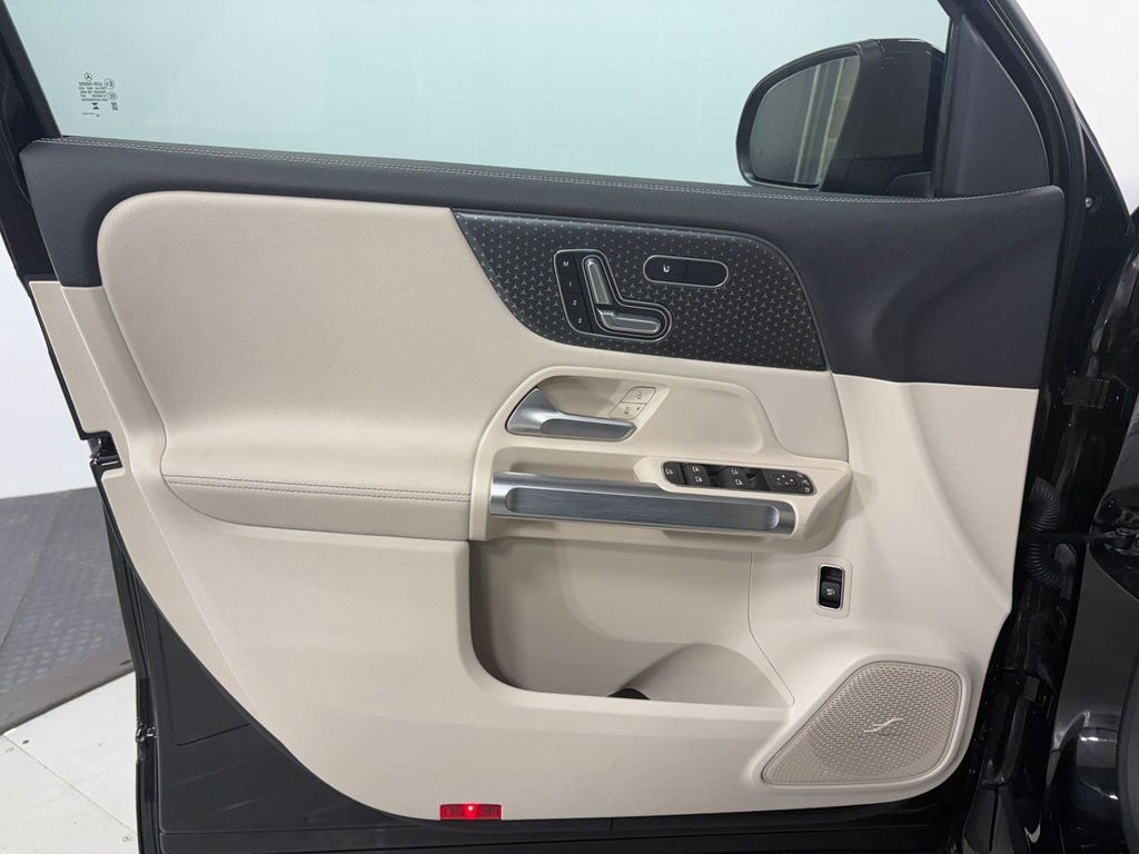 Certified 2024 Mercedes-Benz EQB 350 4MATIC SUV w/ Winter Package image 5