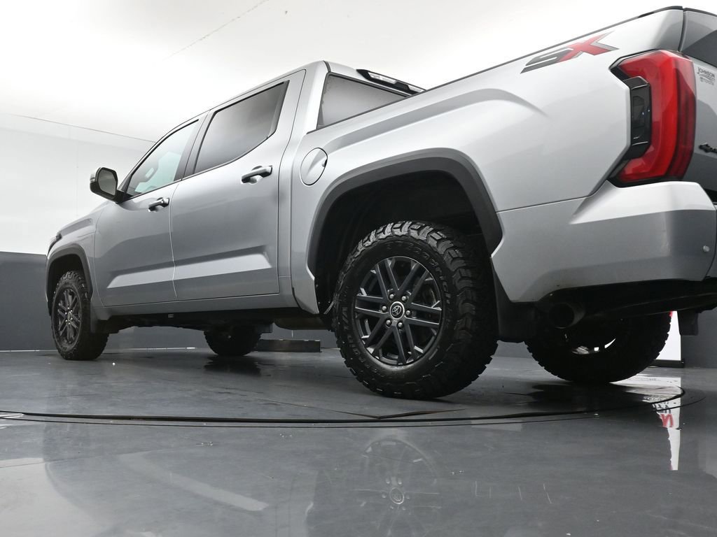 Used 2023 Toyota Tundra SR5 w/ SR5 Convenience Package AWD/4WD image 35